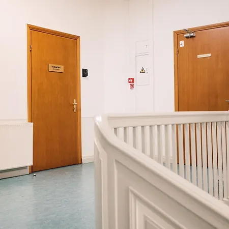 Harmony Apartment/9 Guests/ 4 Bedroom / Old Town Apartament