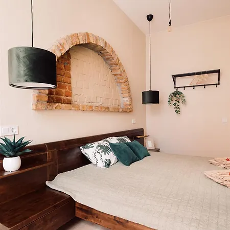 Harmony Apartment/9 Guests/ 4 Bedroom / Old Town Appartement