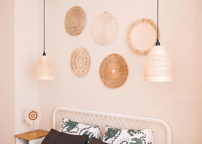 Dzīvoklis Harmony Apartment/9 Guests/ 4 Bedroom / Old Town