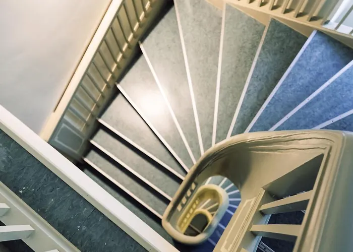 Harmony Apartment/9 Guests/ 4 Bedroom / Old Town