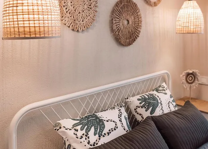 Harmony Apartment/9 Guests/ 4 Bedroom / Old Town * Riga