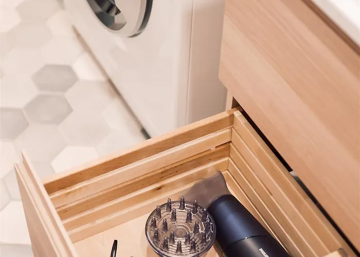 Harmony Apartment/9 Guests/ 4 Bedroom / Old Town Apartment Riga