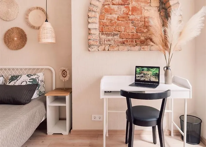 Harmony Apartment/9 Guests/ 4 Bedroom / Old Town