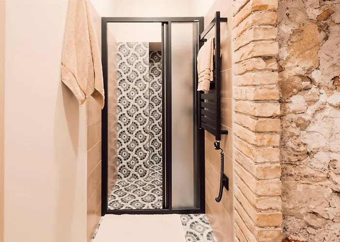 Dzīvoklis Harmony Apartment/9 Guests/ 4 Bedroom / Old Town Riga