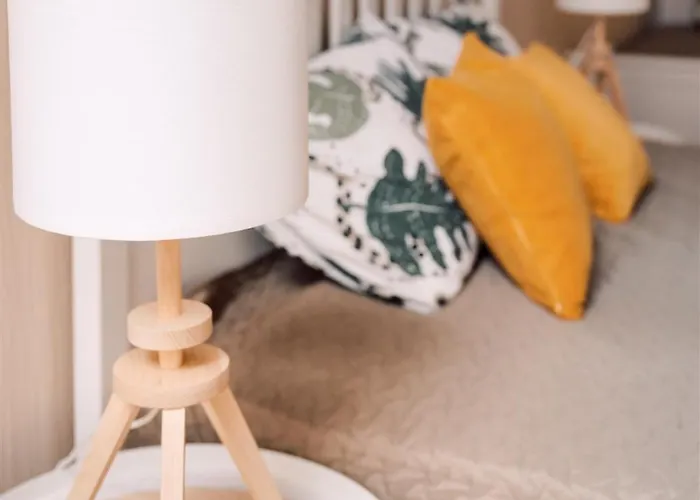 Harmony Apartment/9 Guests/ 4 Bedroom / Old Town Dzīvoklis Riga