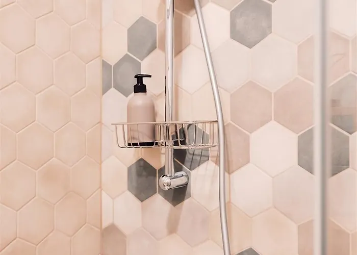 Dzīvoklis Harmony Apartment/9 Guests/ 4 Bedroom / Old Town Riga