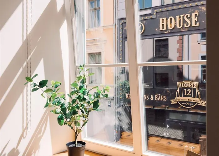 Harmony Apartment/9 Guests/ 4 Bedroom / Old Town