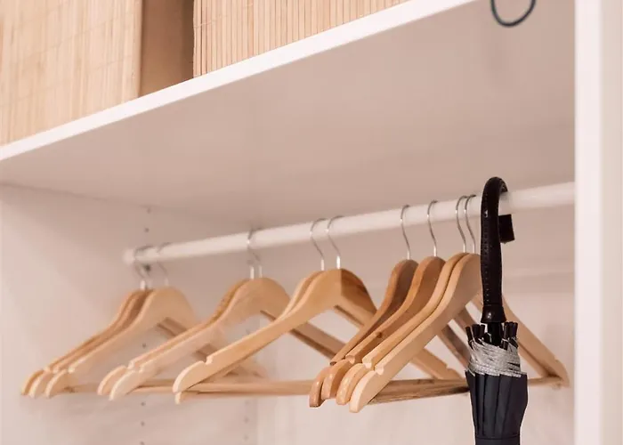 Apartment Harmony Apartment/9 Guests/ 4 Bedroom / Old Town Riga