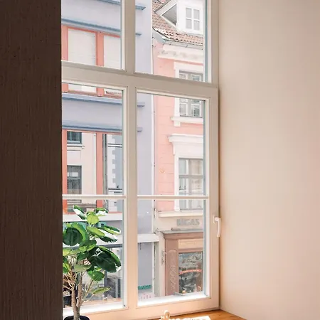 شقة Harmony Apartment/9 Guests/ 4 Bedroom / Old Town *