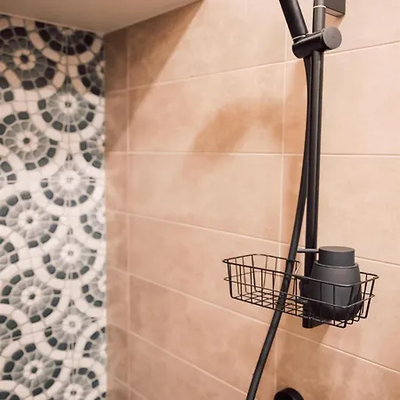 شقة Harmony Apartment/9 Guests/ 4 Bedroom / Old Town ريغا